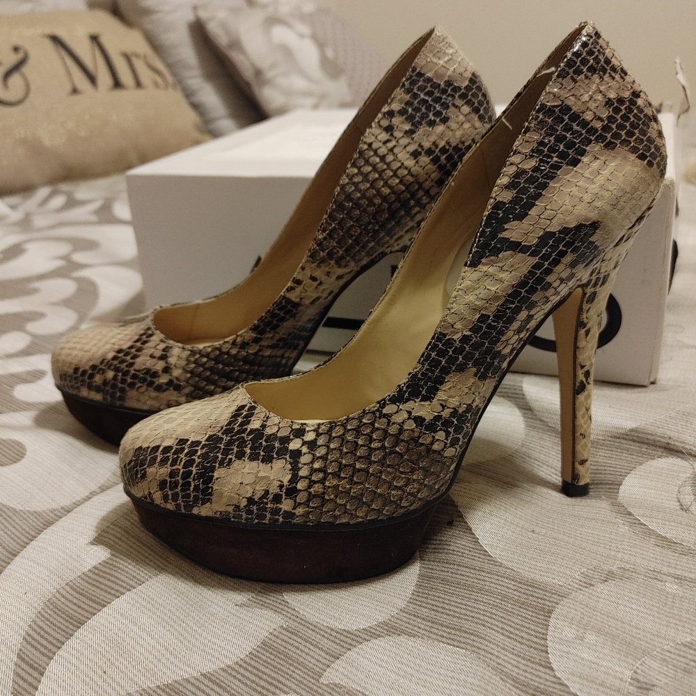 Snake heels - Picture 3 of 3